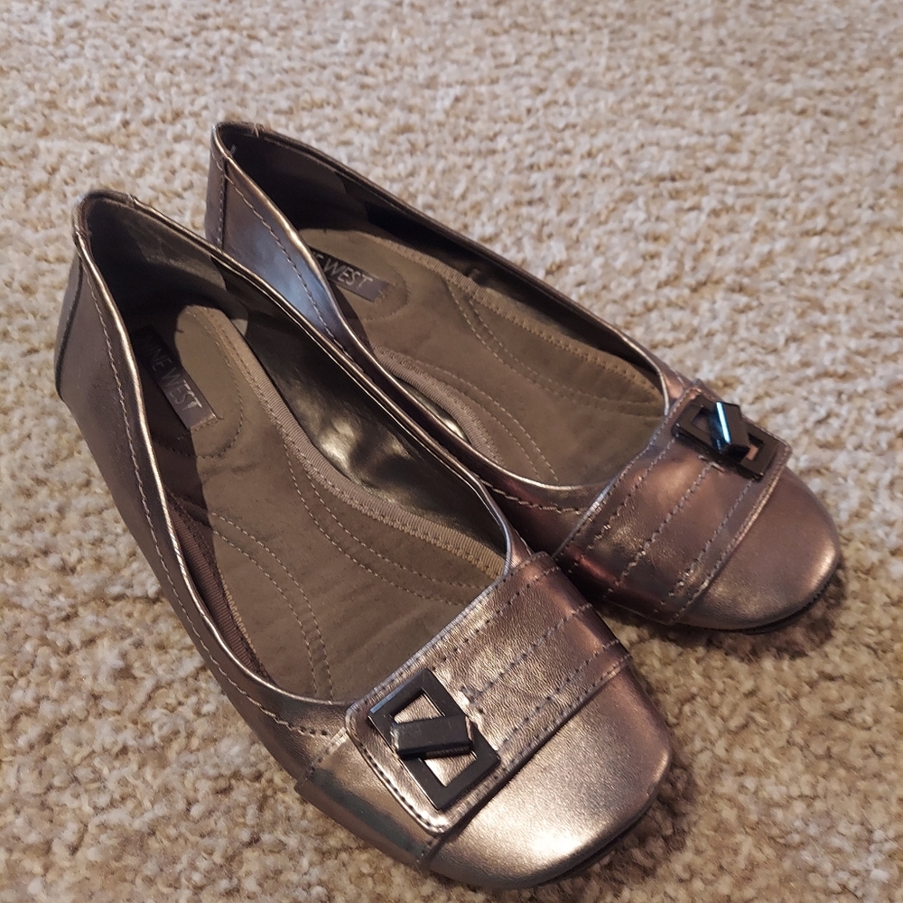 Nine West metallic dress flats